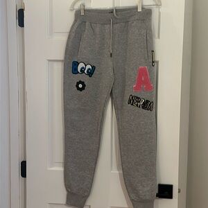NWOT Topshop Sweatpants with Patches! US size 6